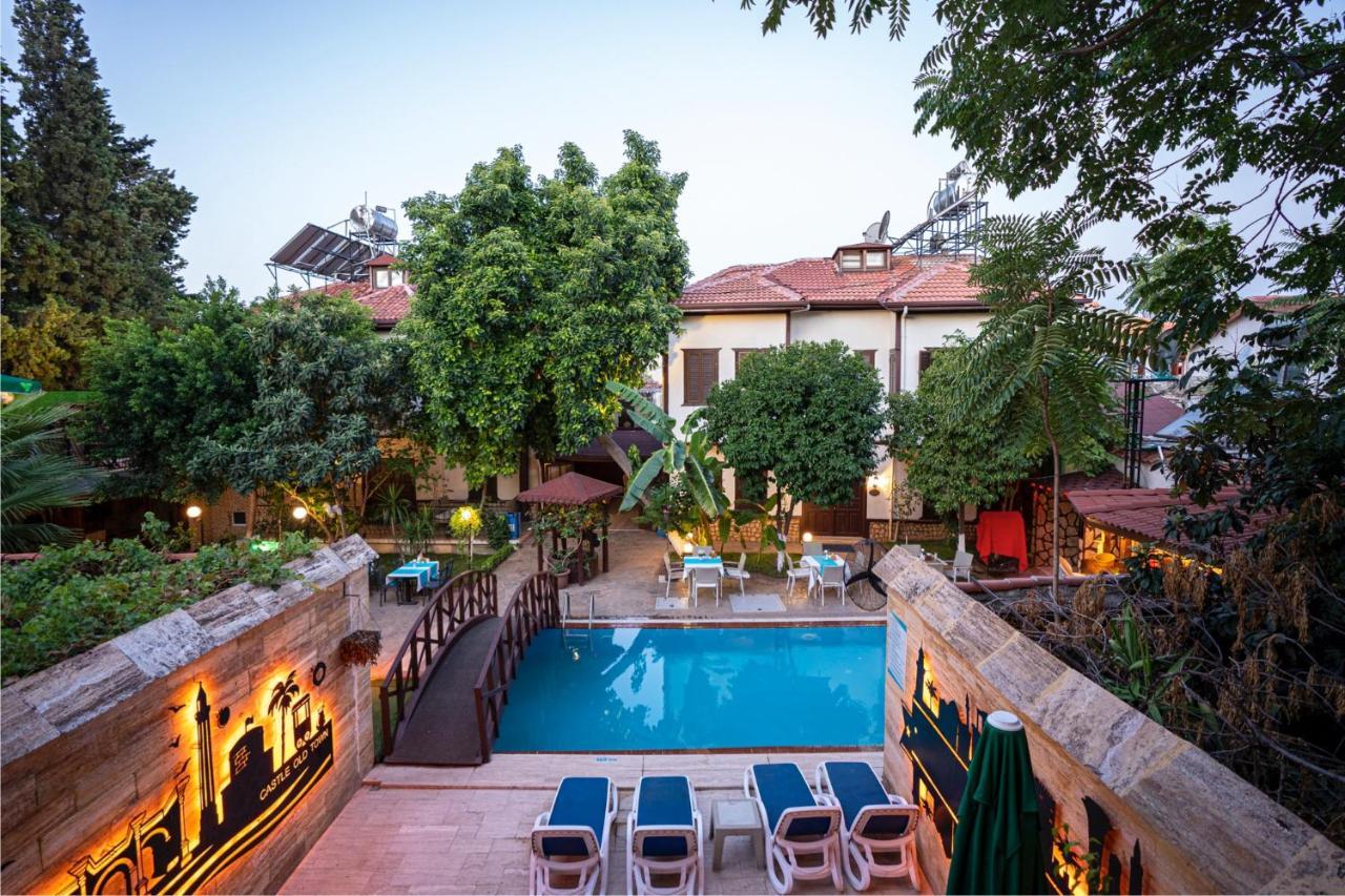 Castle Old Town Hotel Antalya Buitenkant foto